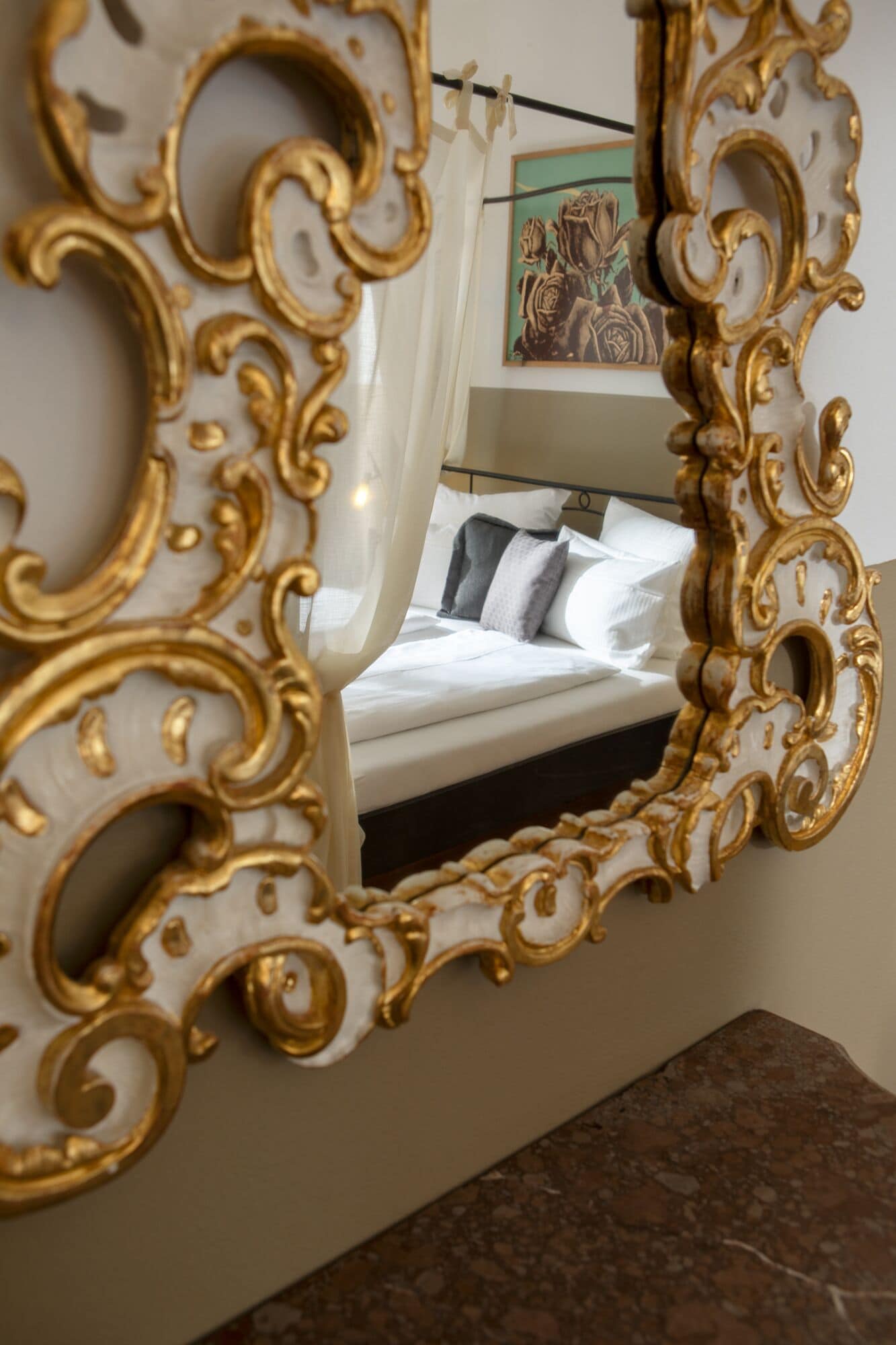 Comfort Double Room | Hypo-allergenic bedding, desk, free cots/infant beds, rollaway beds