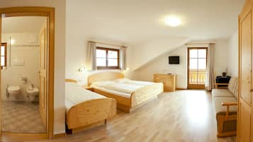 Ropa de cama de alta calidad y camas con pillow-top