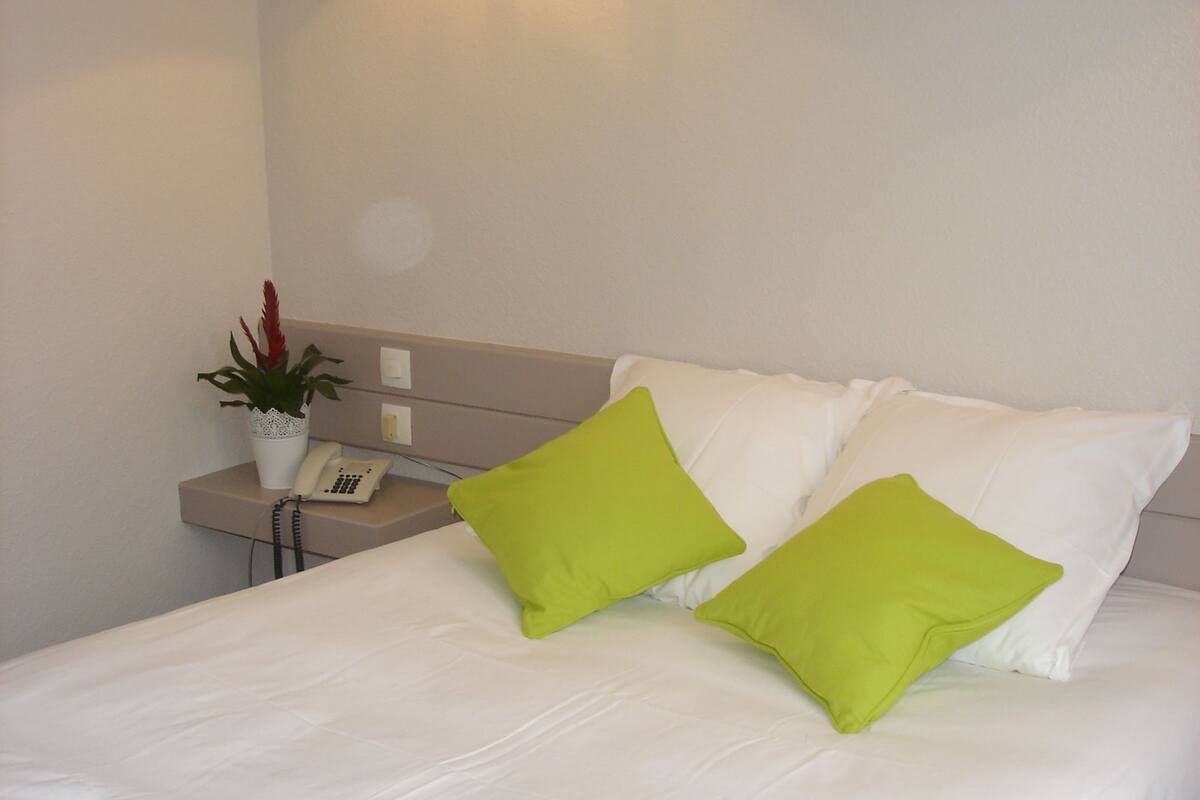 Double Room | Desk, free WiFi