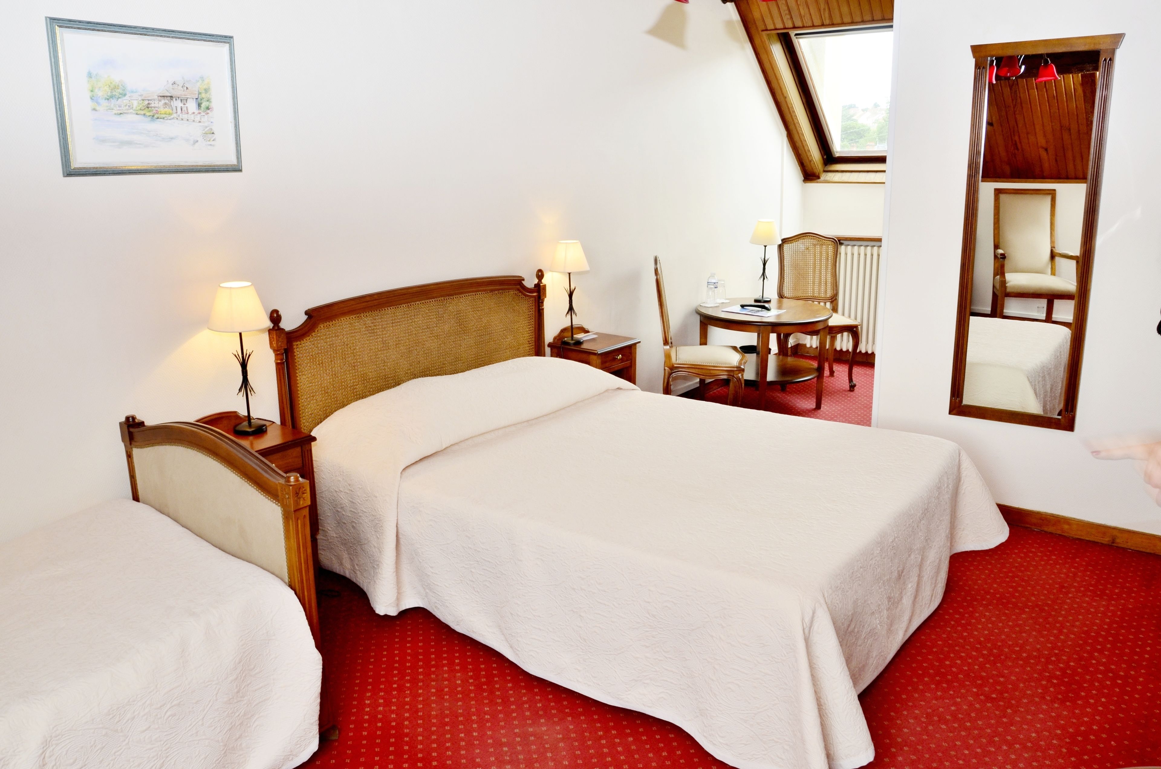 superior triple room | desk, laptop workspace, free wifi, bed sheets