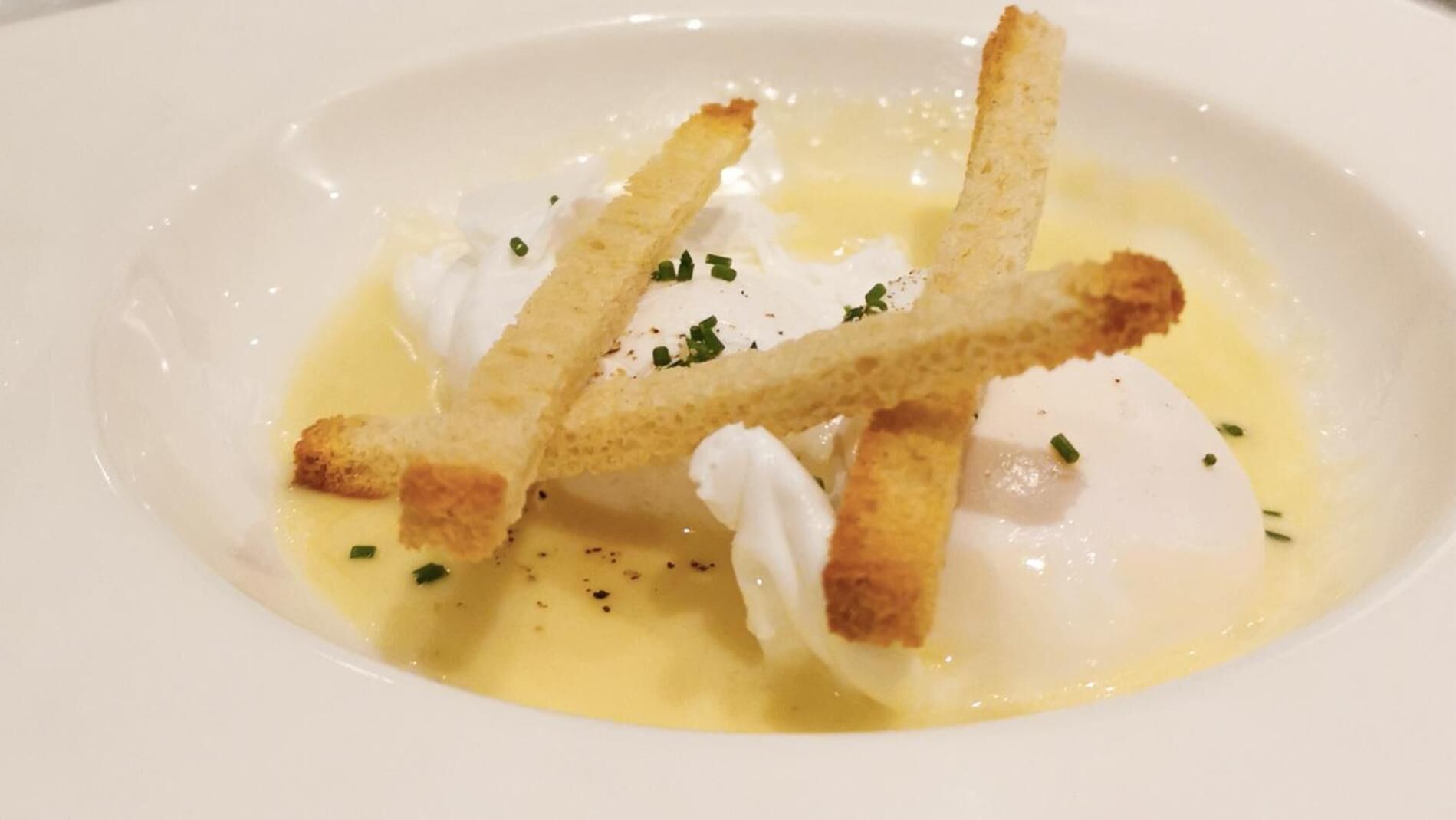 lunch and dinner served, regional cuisine