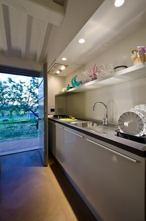 Fridge, microwave, stovetop, coffee/tea maker - Dolce Far Niente (Marsciano)