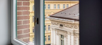 Royal Court Apartments