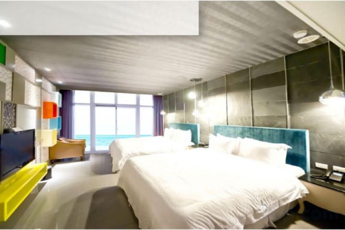 Luxury Family Villa Room