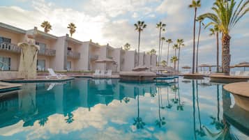 Outdoor pool, pool umbrellas