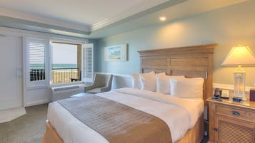 Standard Room, 1 King Bed with Sofa bed, Tower | Premium bedding, desk, free WiFi, bed sheets