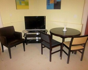 Studio | Living area | 42-inch plasma TV with satellite channels, TV