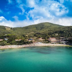 Private beach, sun loungers, beach umbrellas, beach towels