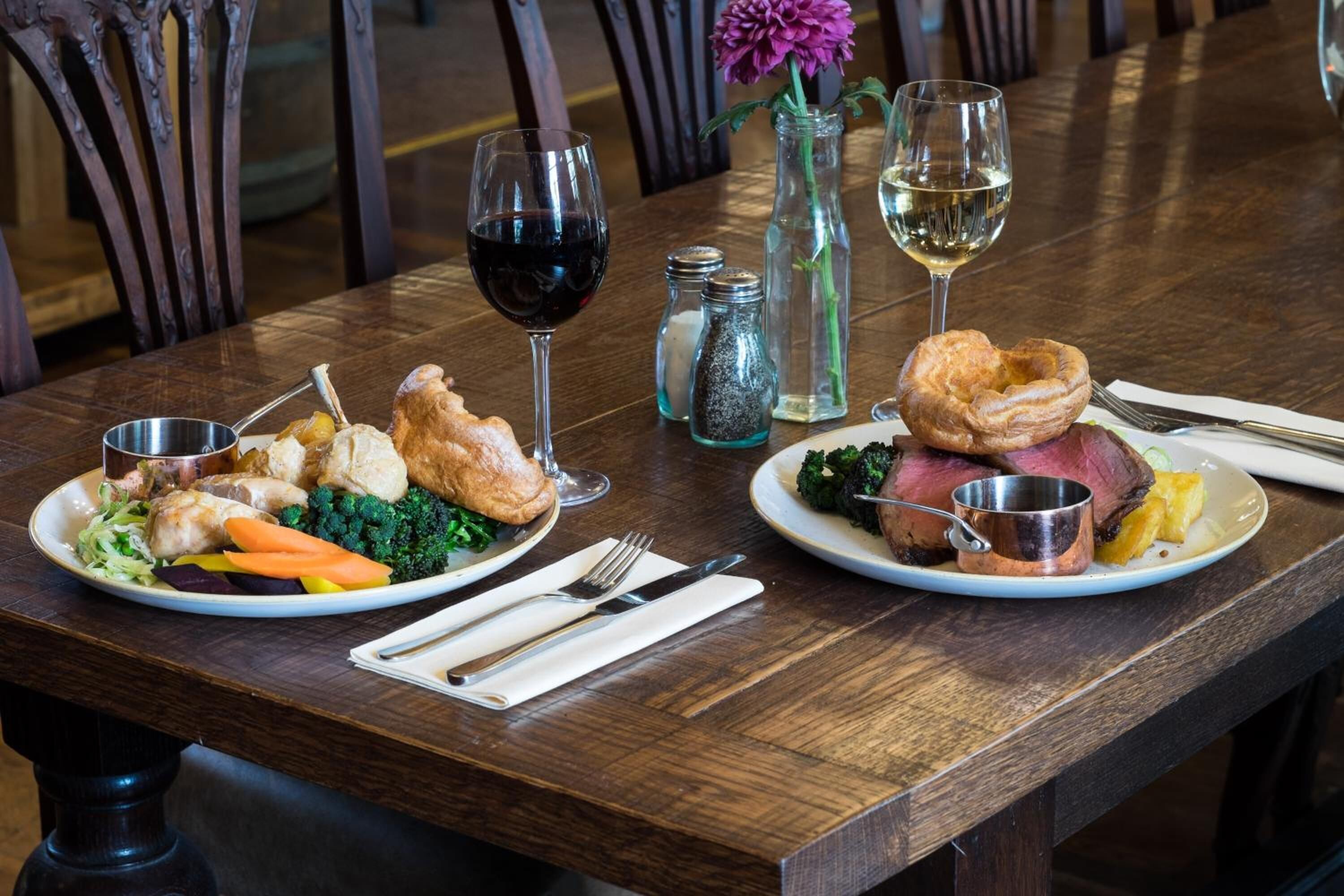 breakfast, lunch, dinner served; british cuisine