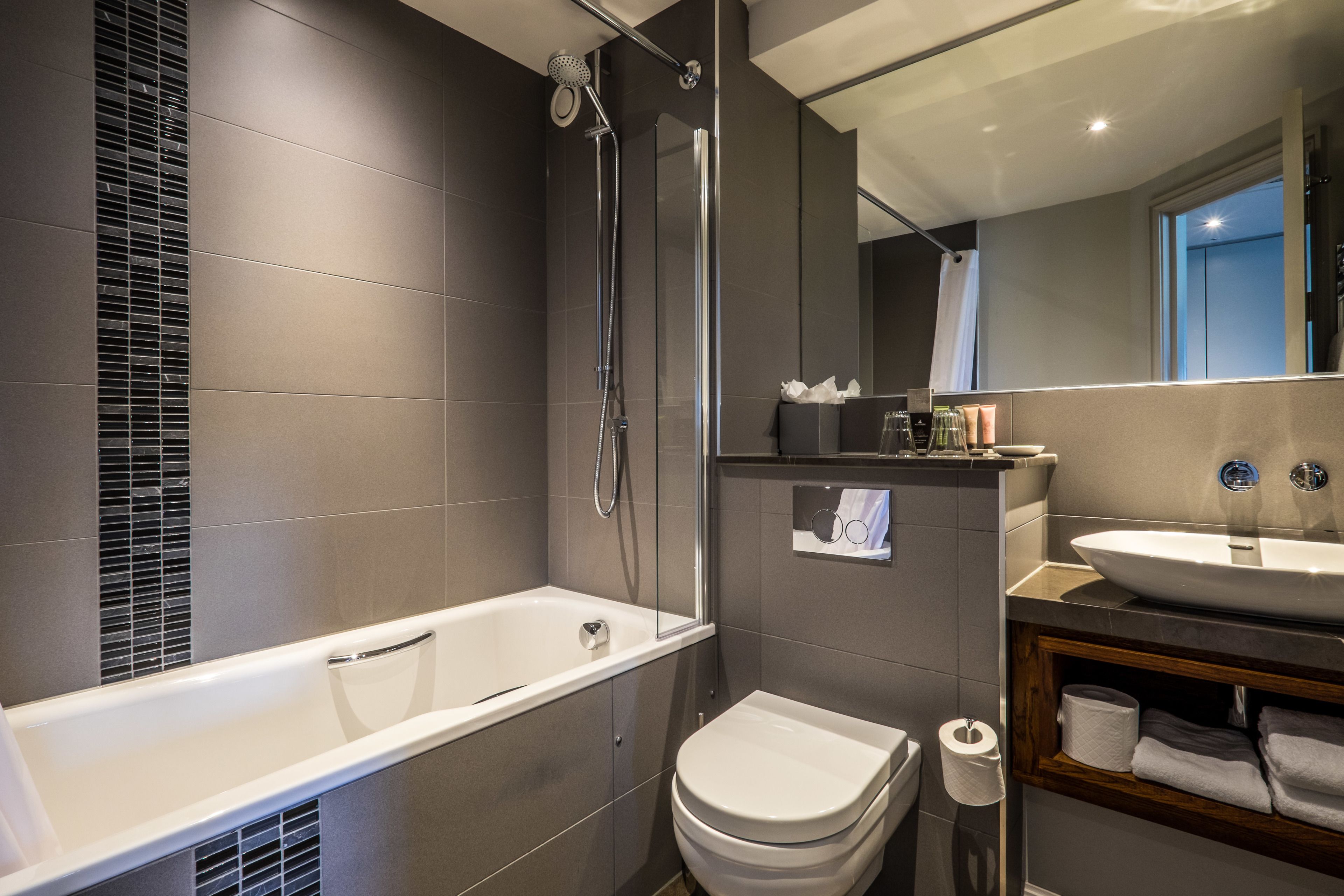 shower, free toiletries, hair dryer, towels