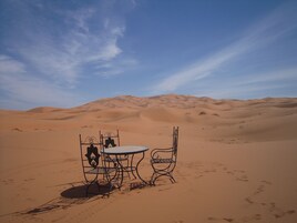Breakfast, lunch, dinner served; garden views
