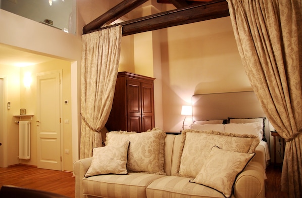 1 bedroom, premium bedding, Select Comfort beds, in-room safe