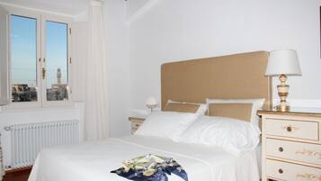 1 bedroom, premium bedding, Select Comfort beds, in-room safe