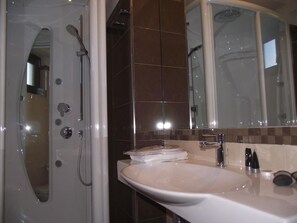 Bathroom sink - Park Hotel Cilento (Camerota)