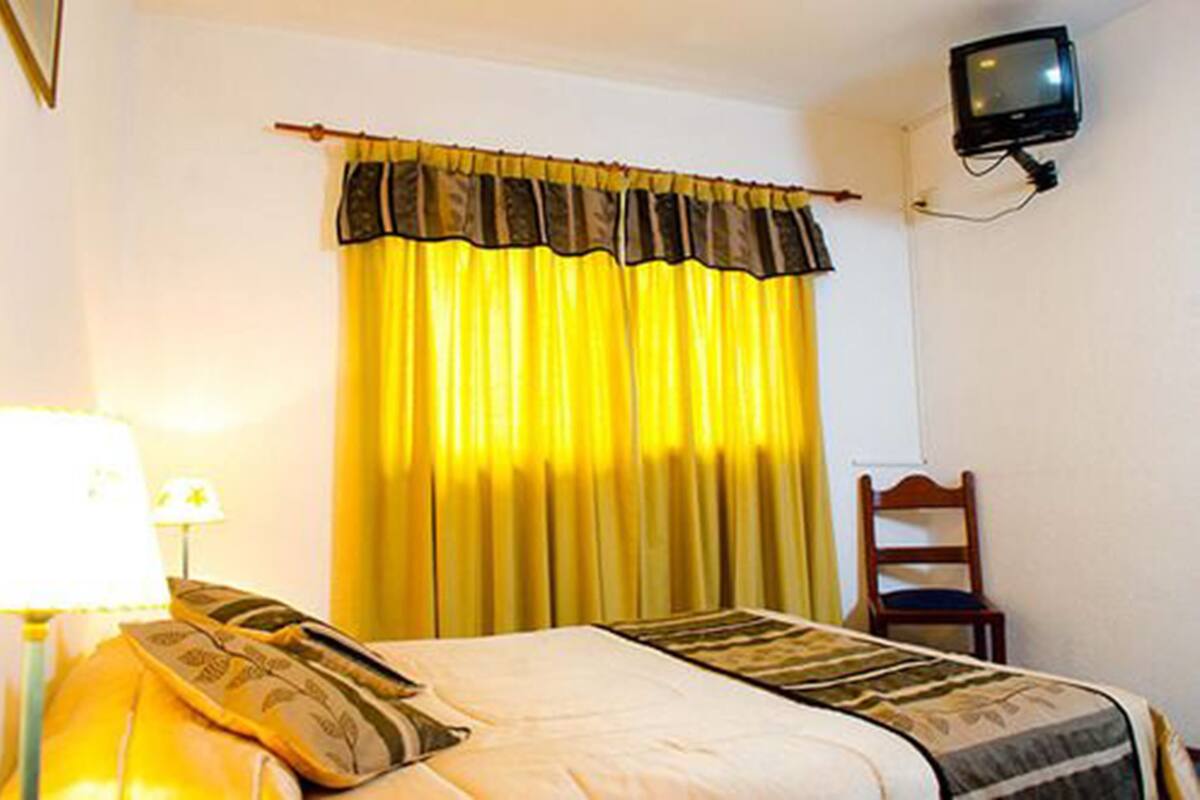 Double Room | In-room safe, desk, free WiFi