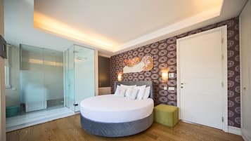 Exclusive Penthouse, 1 Bedroom | 1 bedroom, premium bedding, pillow-top beds, in-room safe