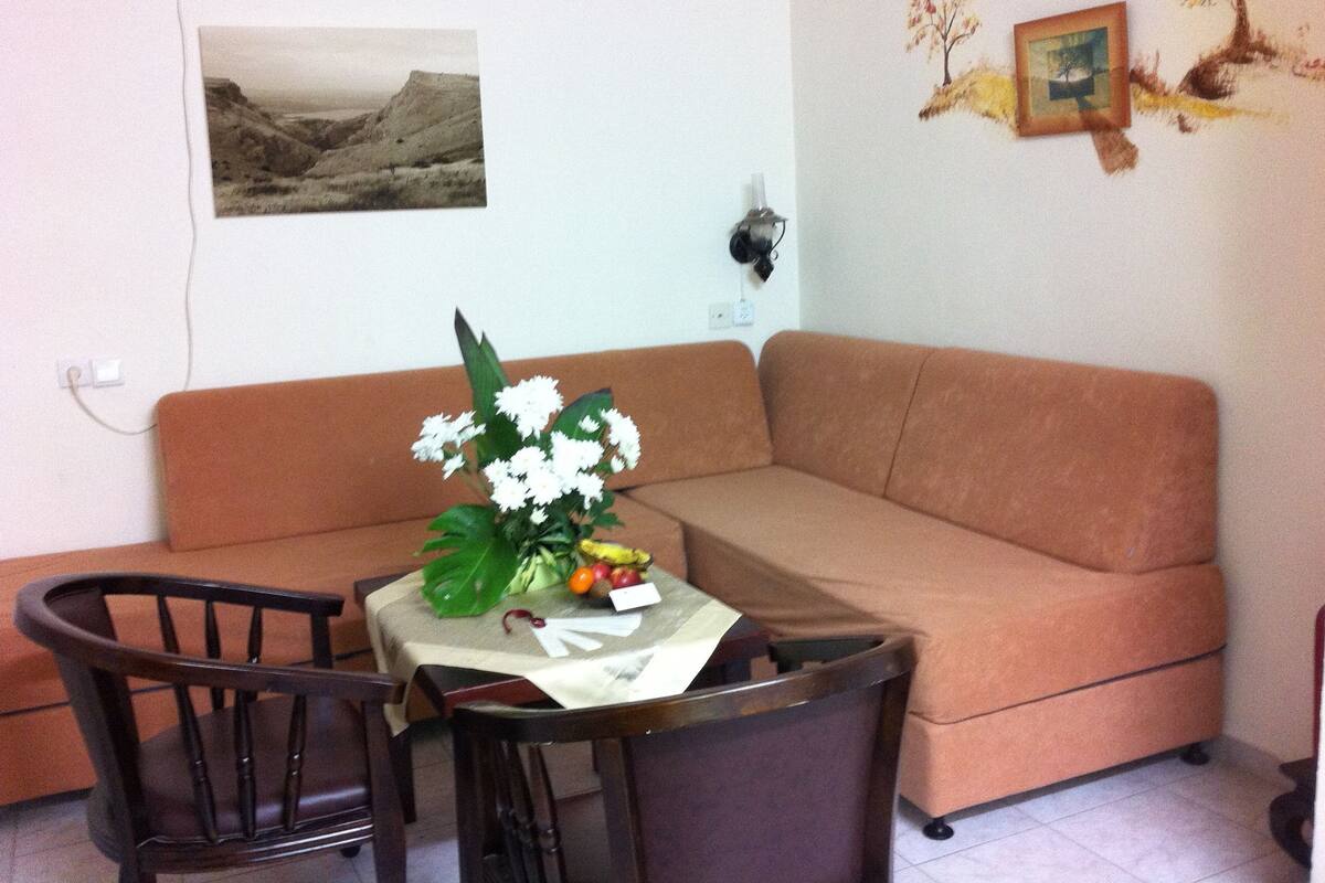 Apartamento familiar, 2 habitaciones, vistas al jardín, en la zona del jardín | Wifi gratis y ropa de cama