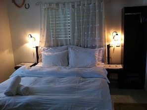 Free WiFi, bed sheets
