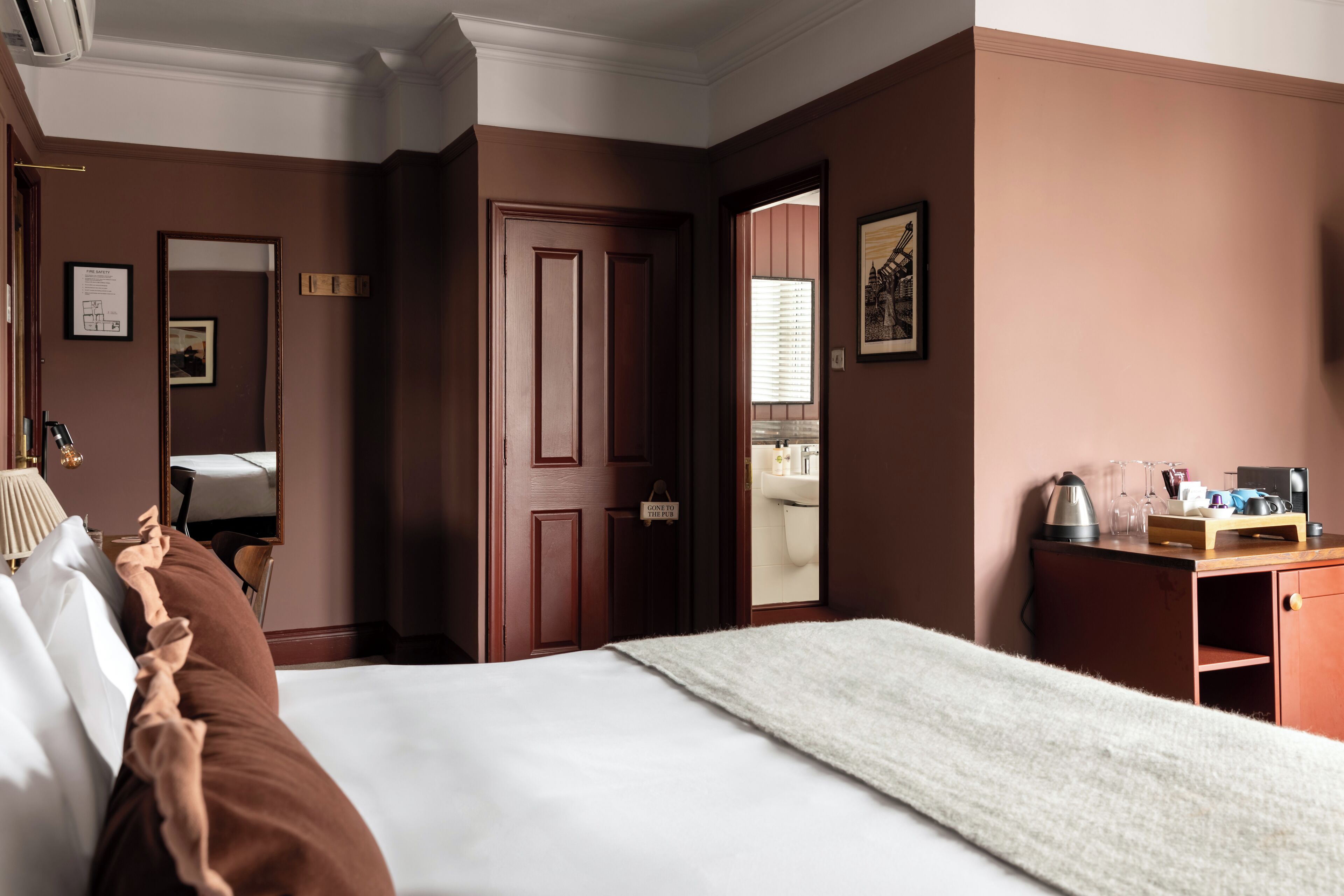 suite | premium bedding, minibar, in-room safe, individually decorated