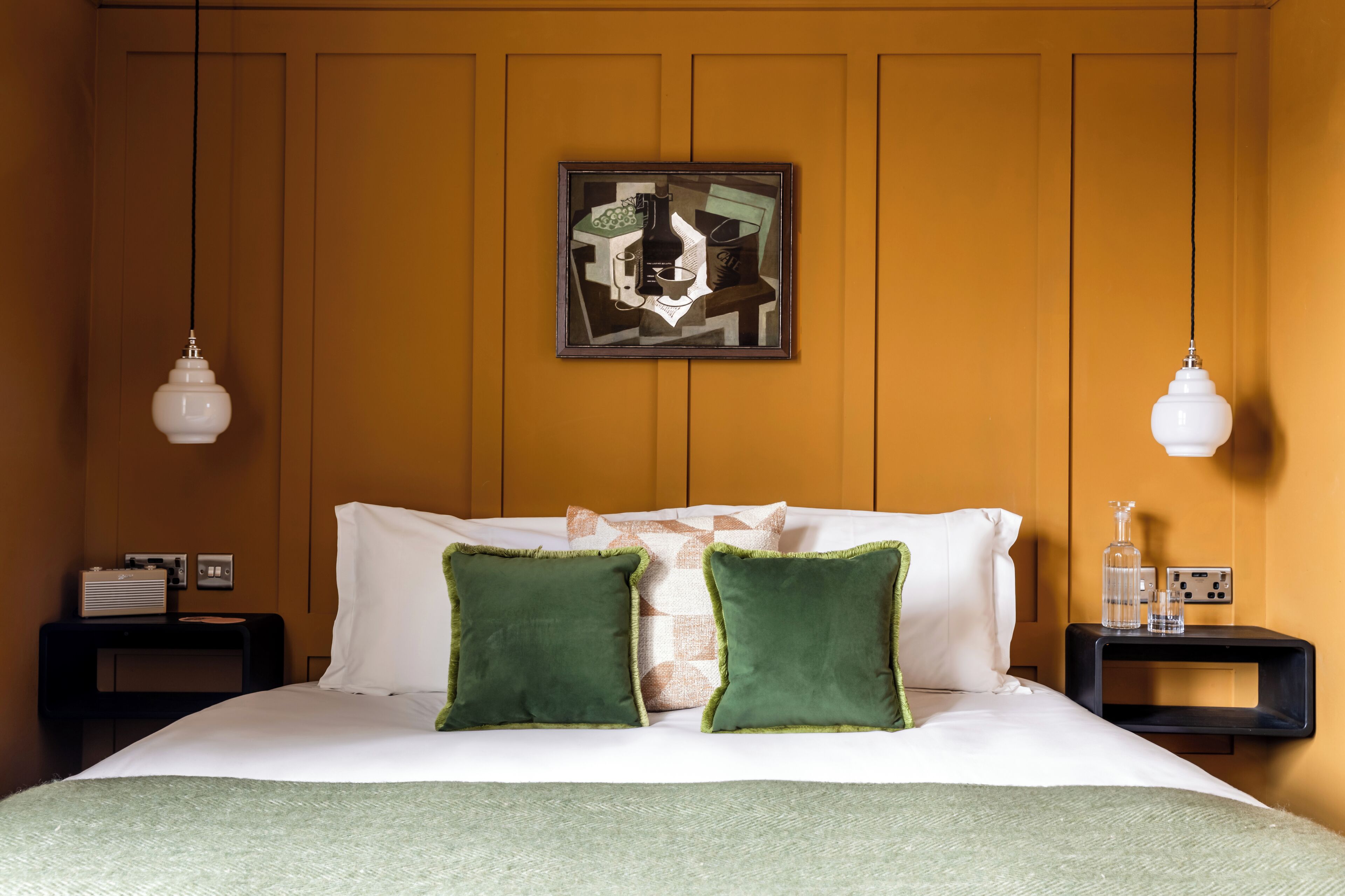 double room single use, 1 double bed | premium bedding, minibar, in-room safe, individually decorated