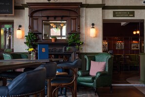 Bar (in der Unterkunft)