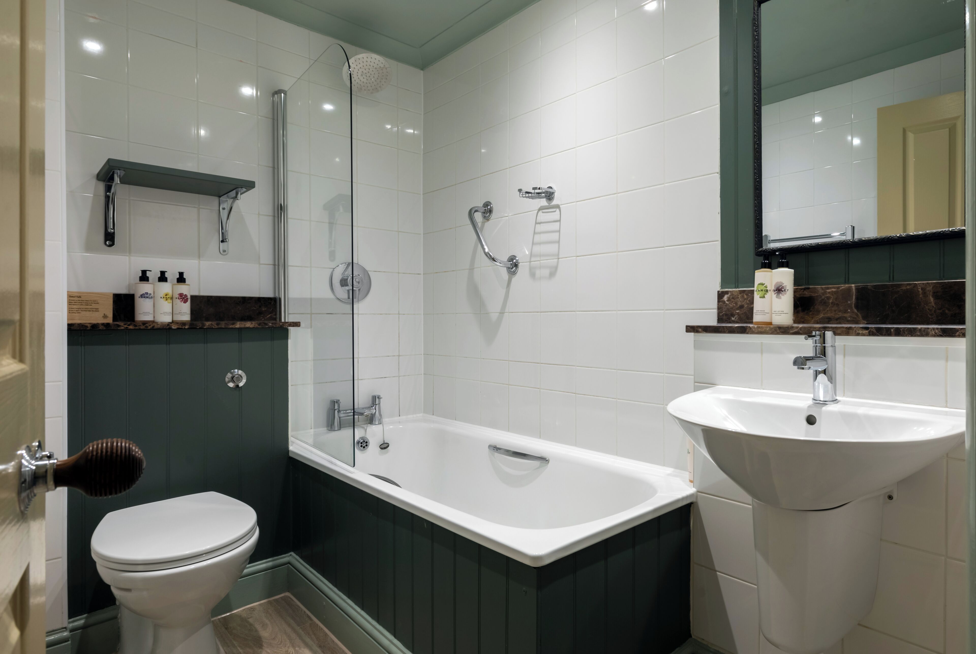 double room, 1 double bed | premium bedding, minibar, in-room safe, individually decorated