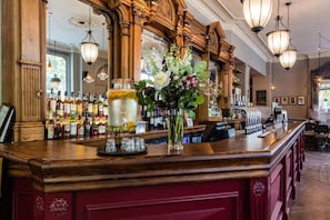 Exterior - Brook Green Hotel (London)