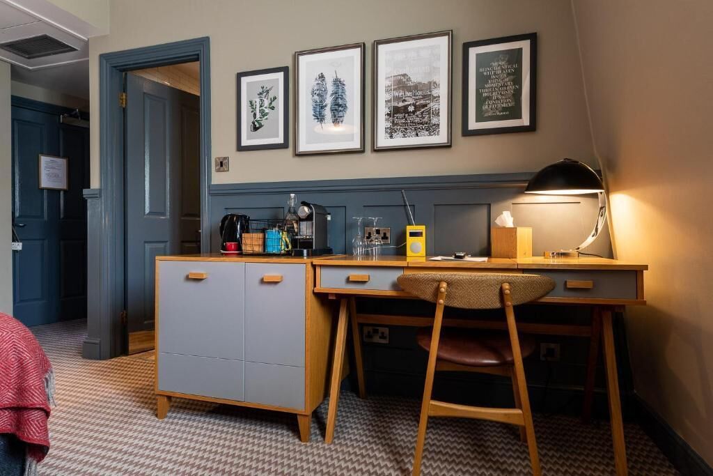 twin room | 1 bedroom, minibar, in-room safe, individually decorated