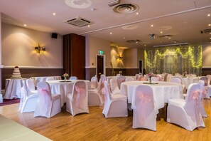 Banquet hall - Bull's Head Hotel (Chislehurst)