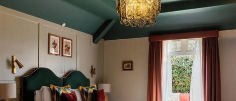 Quarto casal com design assinado | Roupas de cama antialérgicas