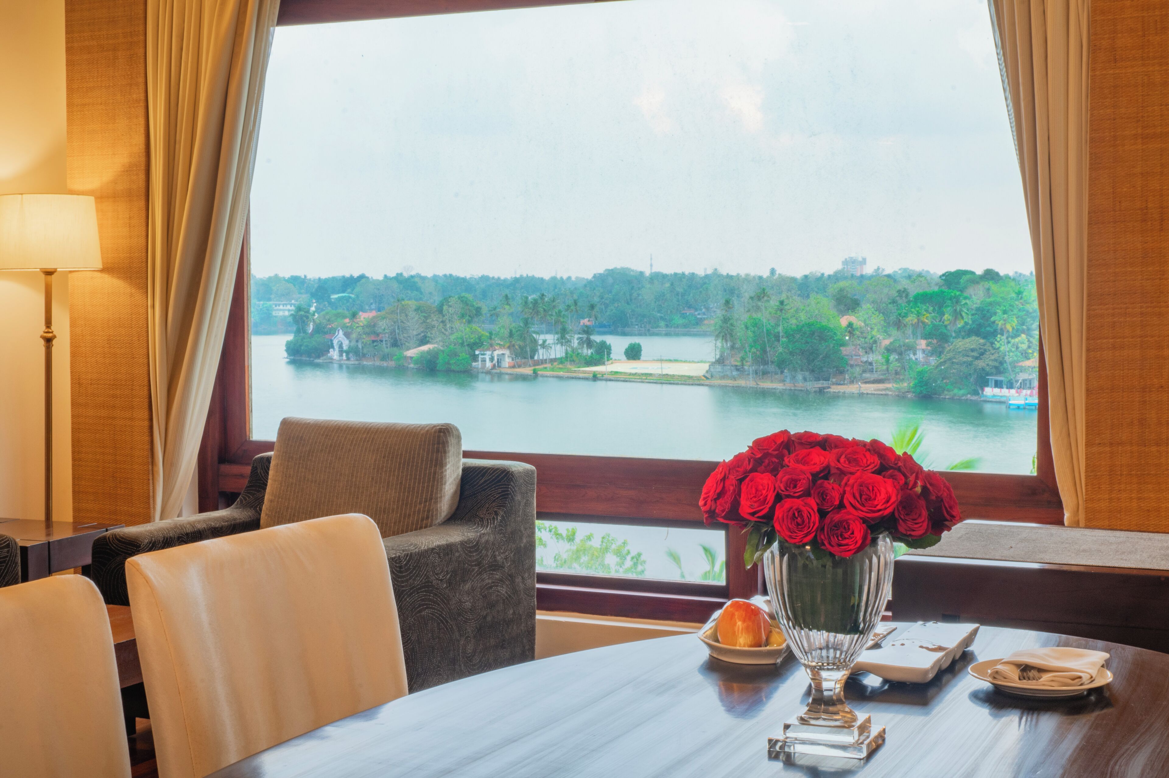 Royal Suite with Panoramic View | In-room dining