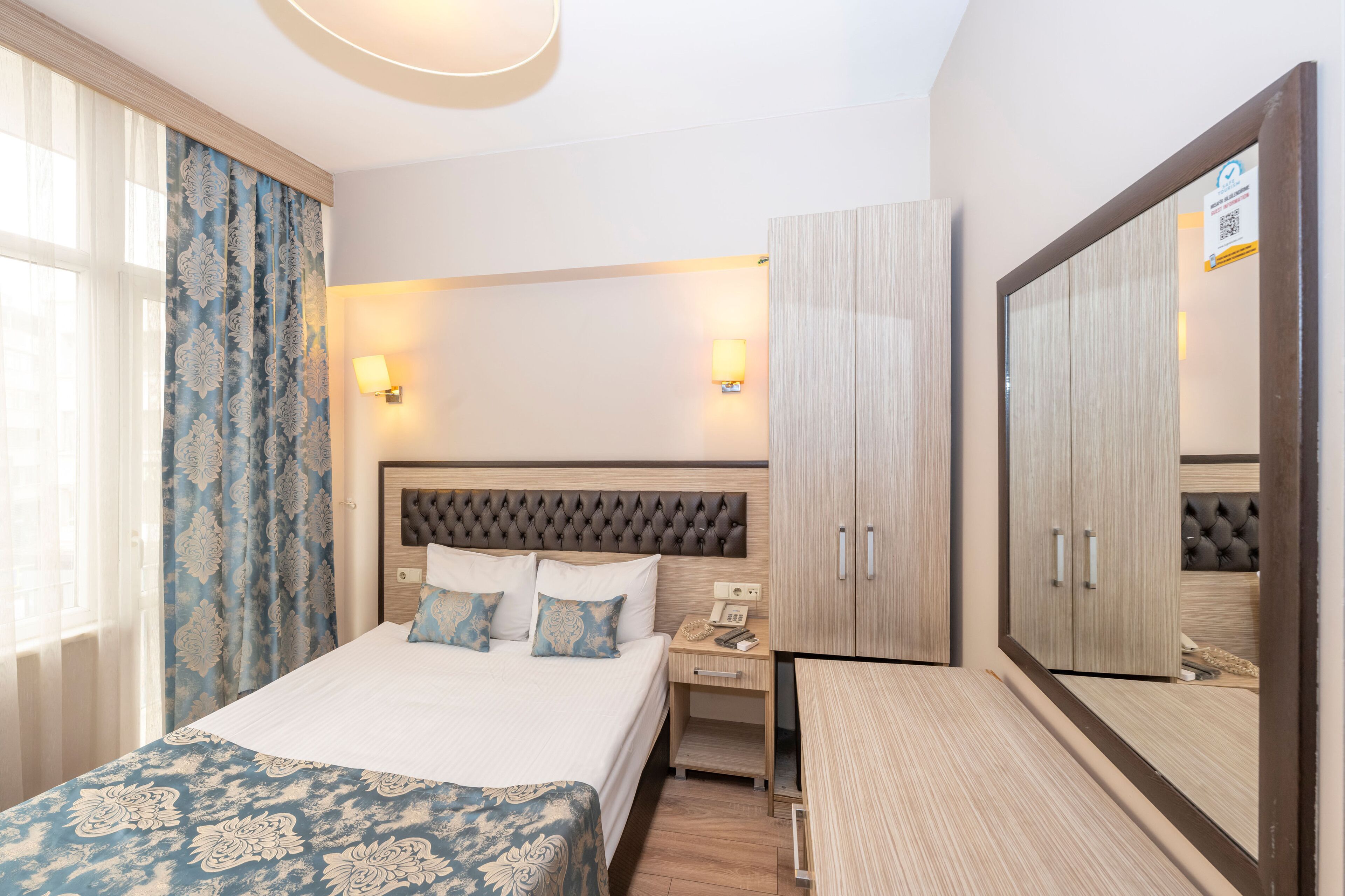 Photo - Tugra Hotel
