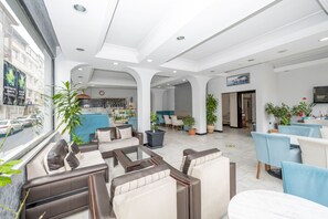 Lobby lounge - Tugra Hotel (Istanbul)