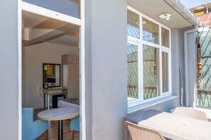 Literie de qualité supérieure, surmatelas, minibar