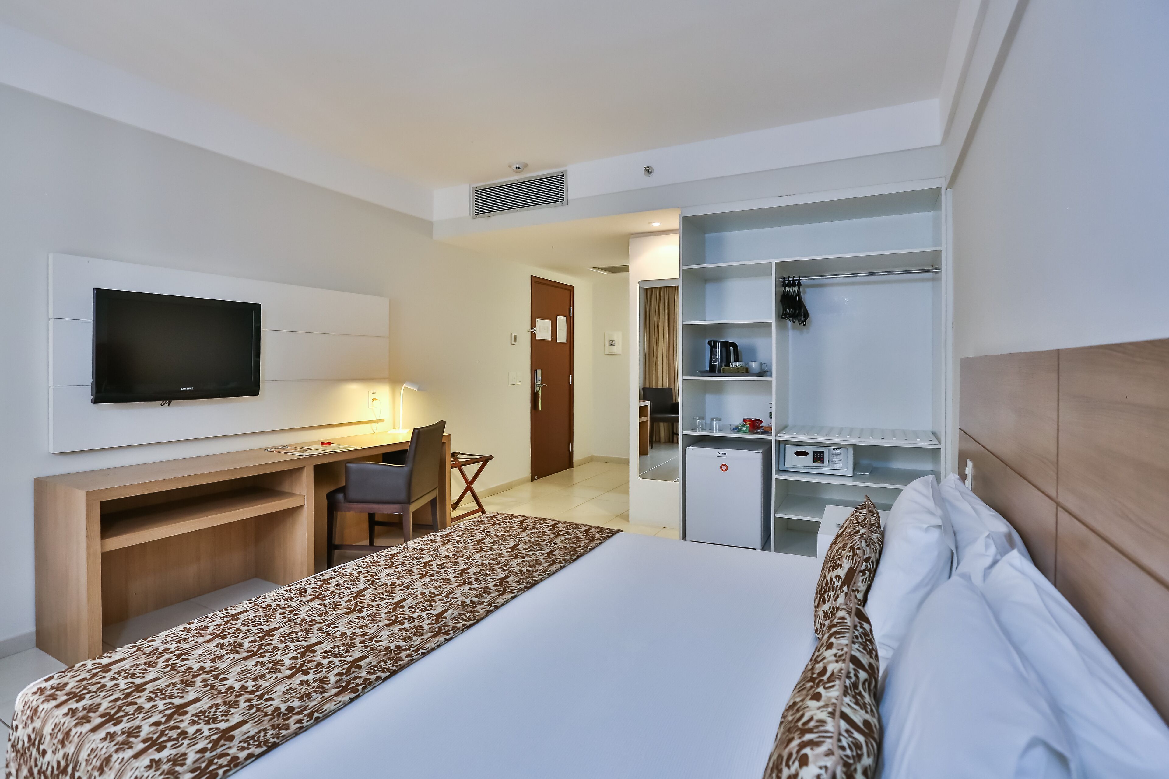 superior double room | view from room