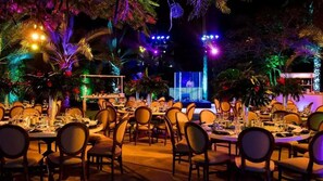 Outdoor banquet area - Los Milagros Hotel (Cabo San Lucas)