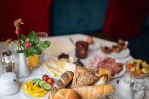 Daily buffet breakfast (EUR 18.00 per person)