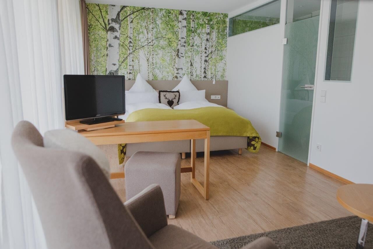 superior double room | hypo-allergenic bedding, minibar, in-room safe, desk