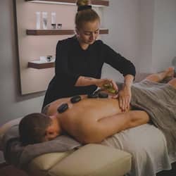 Couples treatment room(s), sauna, hot tub, steam room, body treatments