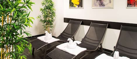 Sauna seca, sauna a vapor