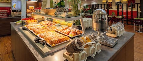 Daily buffet breakfast (EUR 20 per person)