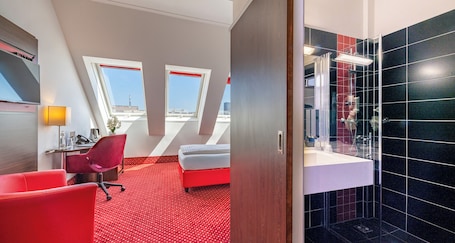 1 habitación, ropa de cama de alta calidad y minibar . PLAZA INN Amedia Wien