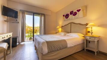 Chambre Double Supérieure Terrasse / Vue Jardin