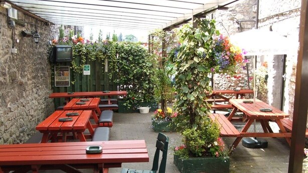 Exterior - The Cross Keys Hotel (Milnthorpe)