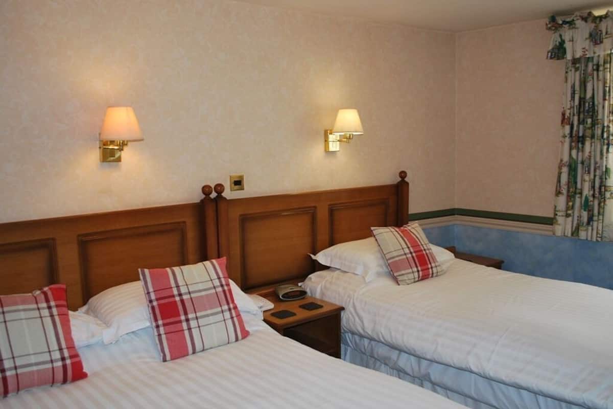 Triple Room, Ensuite (Sleeps 3) | 1 bedroom