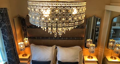 Elagh View Bed & Breakfast
