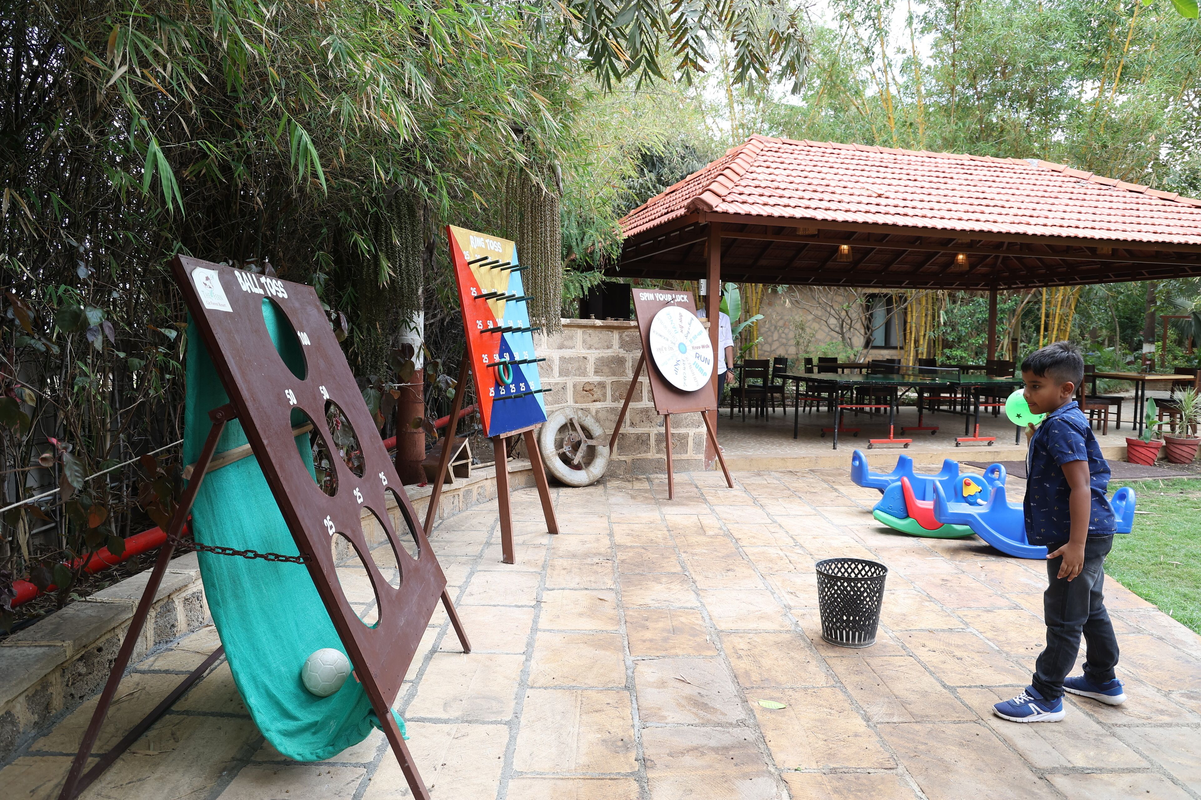 children’s play area – outdoor
