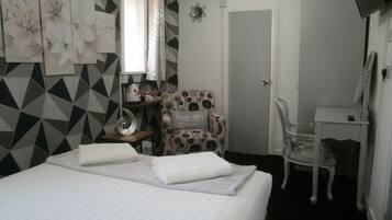 Double Room, Ensuite ( 2)