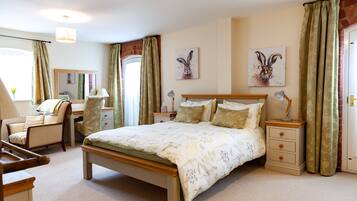 Superior Suite, Private Bathroom (The Orchard)