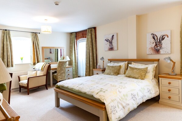 جناح سوبيريور - بحمام خاص (The Orchard) | 1 غرفة نوم وواي فاي